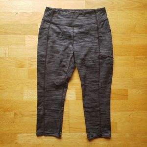 Tek Gear Capris Leggings